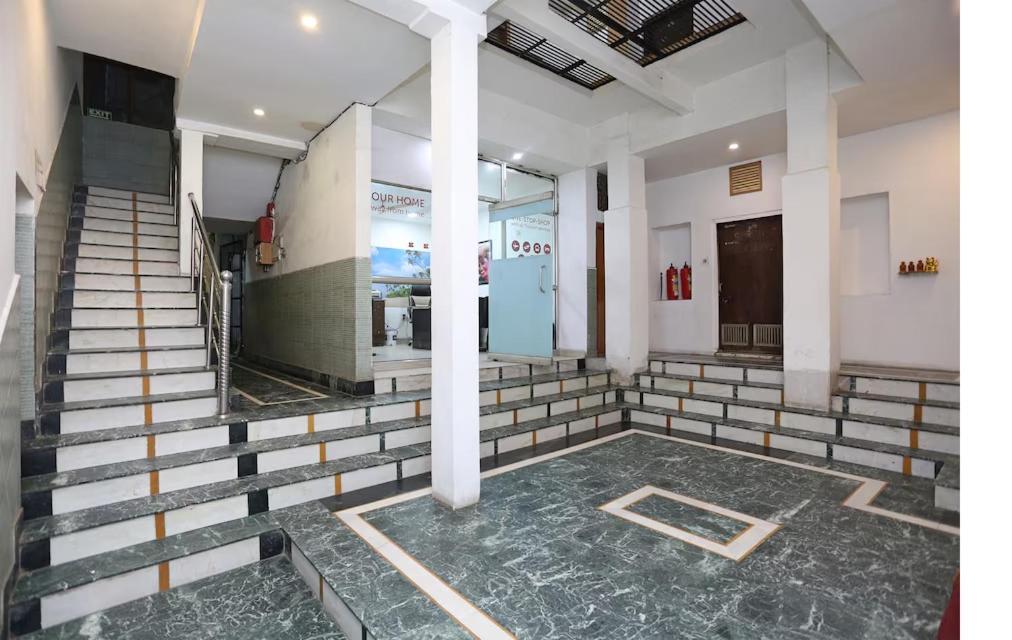 Vishal Hotel By Comfort Rooms New Delhi Exteriör bild