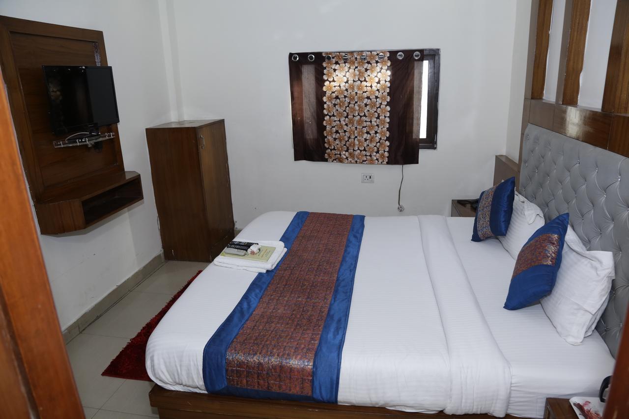 Vishal Hotel By Comfort Rooms New Delhi Exteriör bild