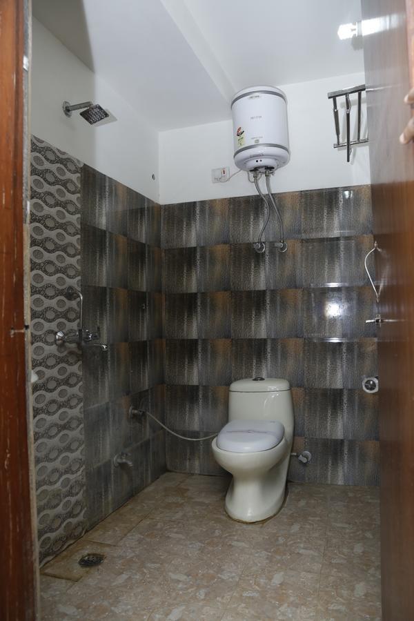 Vishal Hotel By Comfort Rooms New Delhi Exteriör bild